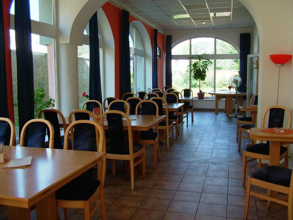 Hotel Filip Ceske Budejovice Exterior photo